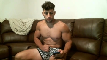 0_Alphaahardbody_0  01-09-2021 video seducion